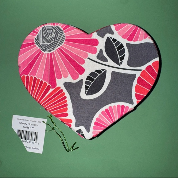 Vera Bradley $40 Heart Jewelry Case Cheery Blossoms - Picture 3 of 5